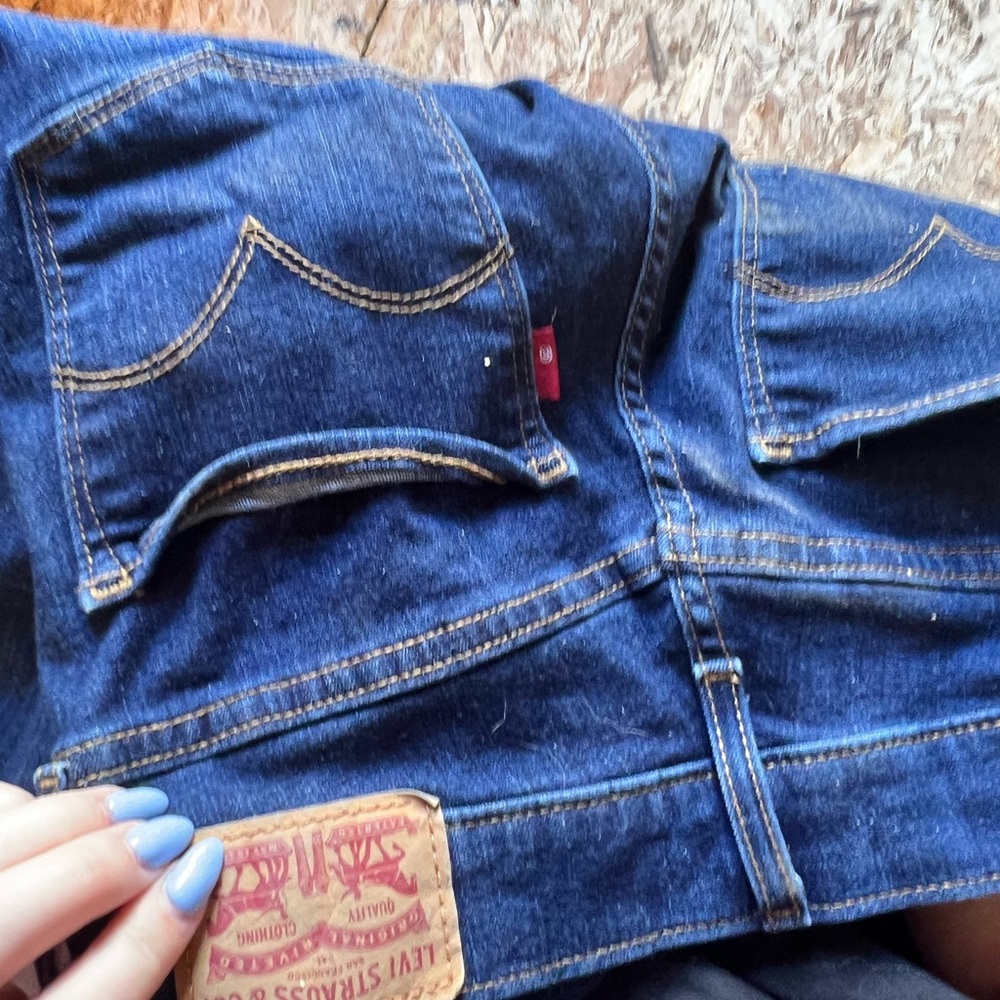 Levi skinny